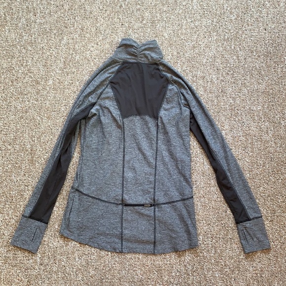 Gray champion athletic top - Picture 2 of 4